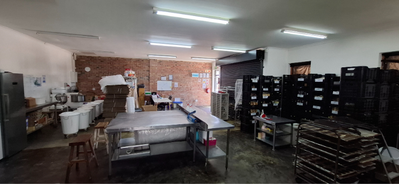 To Let commercial Property for Rent in Phoenix Western Cape